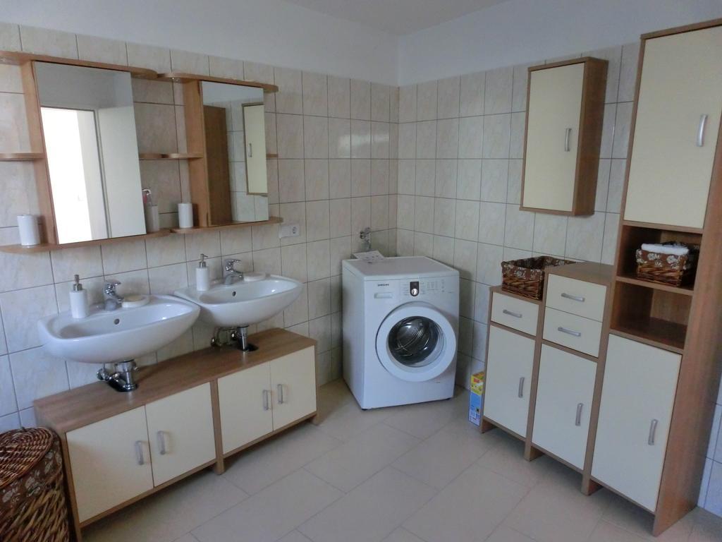 Ferienwohnung In Lobau Vienna Luaran gambar